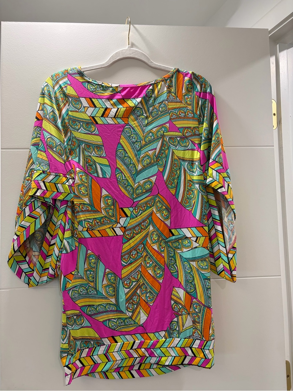 Trina Turk Pink Multi-Color Printed Tunic Top